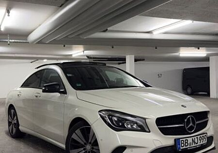 Mercedes-Benz CLA 180 Night Paket