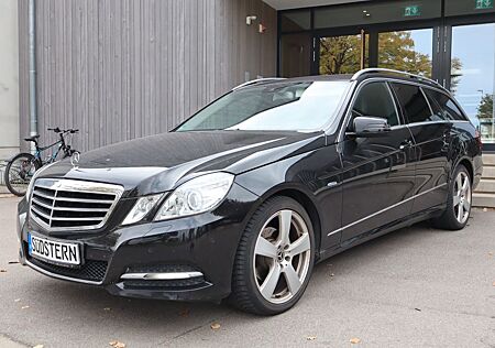 Mercedes-Benz E 200 gebraucht kaufen Mercedes-Benz E 200 T-Modell CGI /Navi/Tempomat/Shz/TÜV