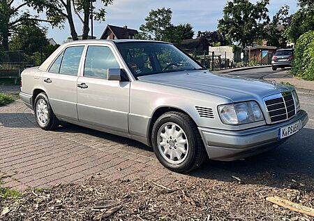 Mercedes-Benz E 250 DIESEL w124 *5-Zylinder 4-Ventiler*