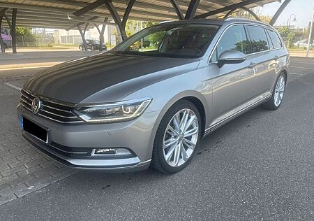 VW Passat Variant Volkswagen 2.0 TDI Highline R-Line PANO AHK