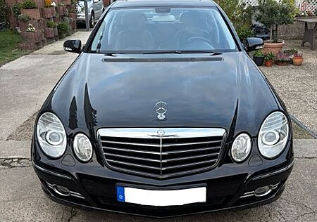 Mercedes-Benz E 280 AVANTGARDE