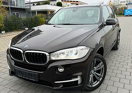 BMW X5 xDrive30d NAVI*LEDER*MTL*AHK*PDC*