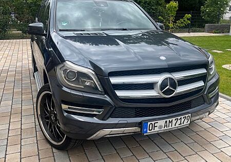 Mercedes-Benz GL 350 BlueTEC 4MATIC -