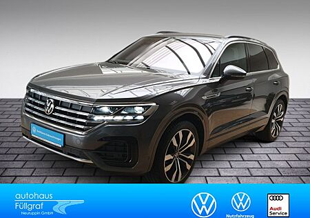 VW Touareg Volkswagen 3.0 V6 TDI R-Line 4Motion