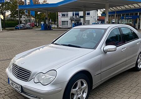 Mercedes-Benz C 200 CDI AVANTGARDE Avantgarde 2,2