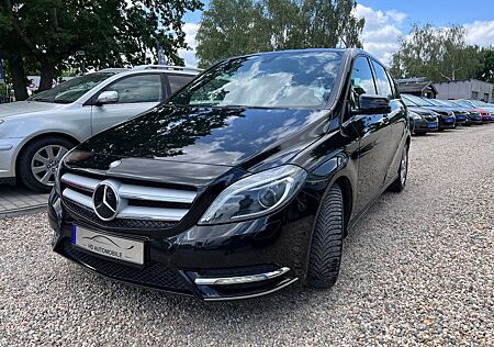 Mercedes-Benz B 180 B -Klasse ,