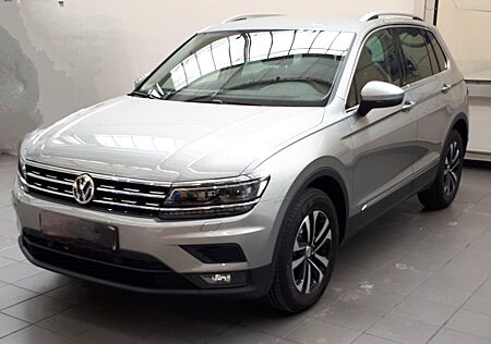 VW Tiguan Volkswagen 1.5 TSI OPF DSG "UNITED", AHK, Kamera