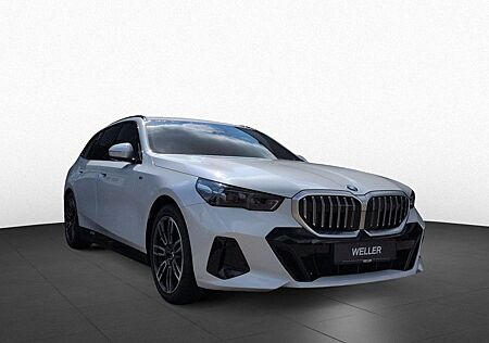 BMW 520d xD Tour M SPORT DAProf 360° StndHzg AHK H