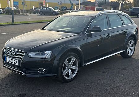 Audi A4 Allroad 2.0 TFSI Quattro Pano Xen Navi LMF