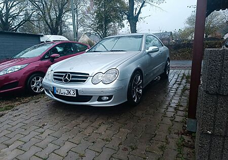 Mercedes-Benz CLK 200 KOMPRESSOR AVANTGARDE Avantgarde