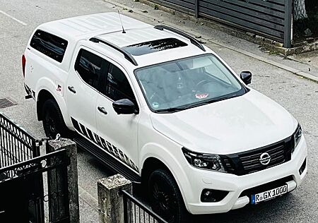 Nissan Navara NP300N-Guard Double Cab 4x4 -- Navi - AKH