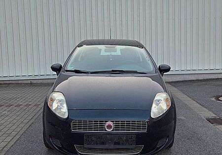 Fiat Punto 1.2 - Tüv Neu