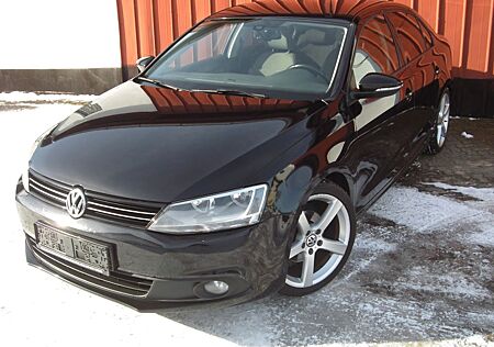 VW Jetta Volkswagen VI Comfortline - HU neu!!! 8 x Alu!!!