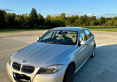 BMW 325i xDrive - Garagenwagen