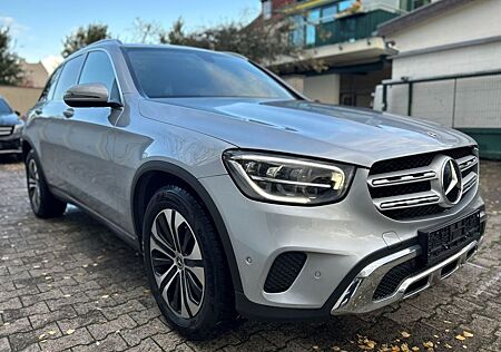 Mercedes-Benz GLC 220 gebraucht kaufen Mercedes-Benz GLC 220 d 4Matic Vollleder LED Digi Tacho