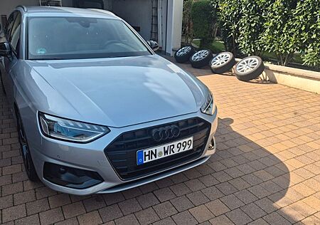Audi A4 Avant 40 TDI B&O AHK ACC Navi LED