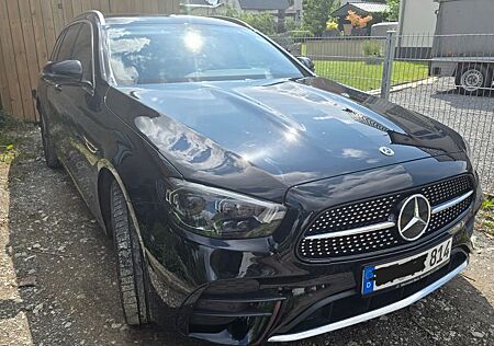 Mercedes-Benz E 300 E 300de 4M T-Mod. AMG/MULTIBEAM/BURMESTER/AHK