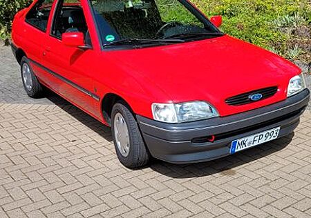 Ford Escort 1.4 GLX
