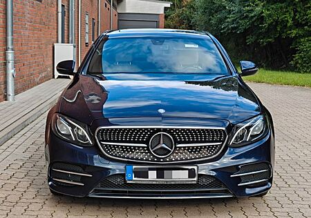 Mercedes-Benz E 300 AMG Line Autom. Burmester