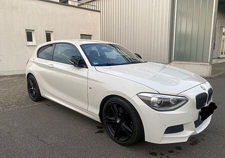 BMW 125 gebraucht kaufen BMW 125d M-Paket-Automatik