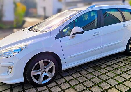 Peugeot 308 gebraucht kaufen Peugeot 308 SW Tendance HDi FAP 140 Tendance