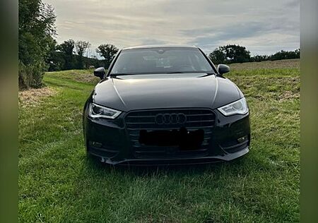 Audi A3 2.0 TDI S tronic Ambition Ambition