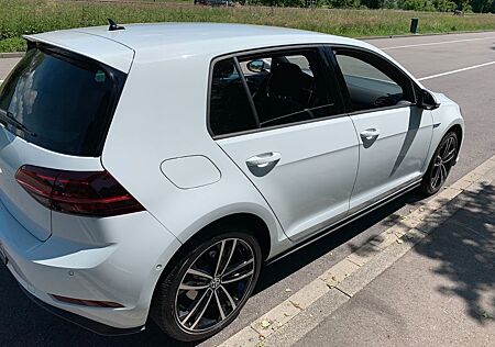 VW Golf Volkswagen 1.4 TSI DSG GTE STDHZG NAVI PDC