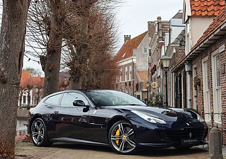 Ferrari GTC4Lusso 6.3 V12 | Blu Pozzi - Collectable