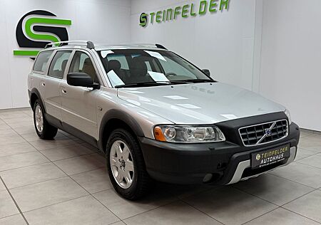 Volvo XC 70 XC70 D5 AWD AHK/TEMPOMAT/SITZHEIZUNG