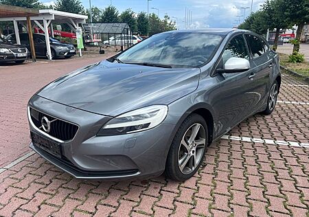 Volvo V40 D2 R-Design Navi Automat LED Alcantara