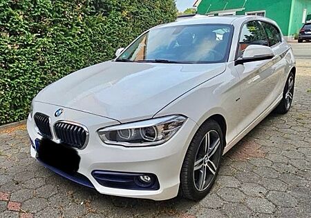 BMW 116i Sport Line Sport Line