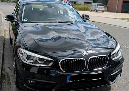 BMW 120i Advantage A Advantage
