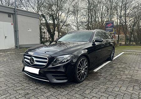 Mercedes-Benz E 350 E 350d T AMG Line Autom. AMG Line