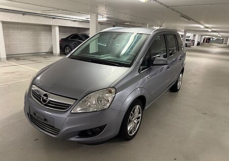 Opel Zafira B Edition