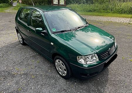 VW Polo Volkswagen 1.4 55kW Automatik TÜV April 2027