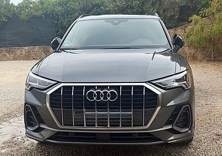 Audi Q3 35 TDI S tronic S line Vollaussrattung!!!