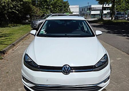 VW Golf Volkswagen 1.4 TSI 92kW Sound