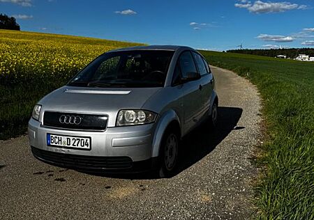 Audi A2 1.4 -