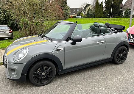 Mini One Cabrio in sehr gutem Zustand