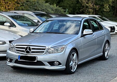 Mercedes-Benz C 200 KOMPRESSOR - Aut.*AMG*GRA*SHZ