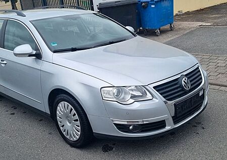VW Passat Volkswagen . 1.4 Benzin und Gas