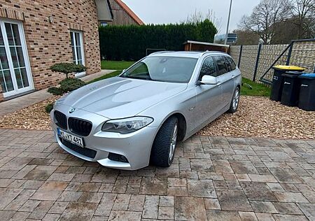 BMW 520d xDrive Touring A -