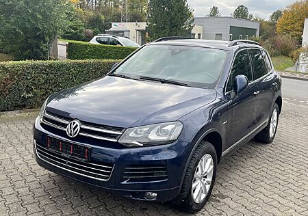 VW Touareg Volkswagen V6 3.0 TDI Exclusive Panorama AHK Xenon