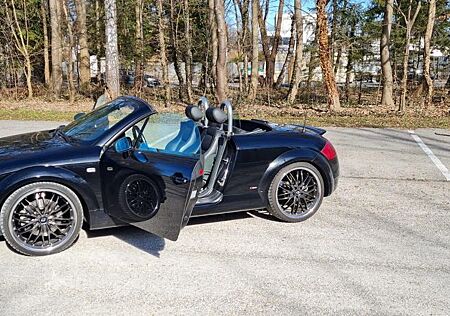 Audi TT Roadster 1.8T 132 kW -