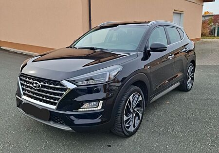 Hyundai Tucson 2.0Hybrid-Diesel-4x4