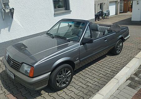 Opel Ascona C Cabrio