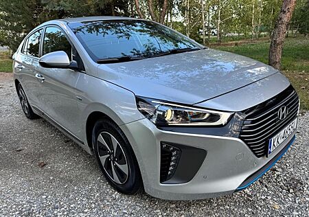 Hyundai Ioniq 1.6l GDi HYBRID Premium Premium