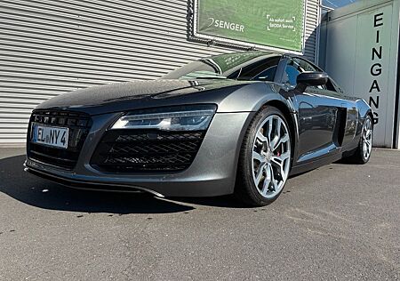 Audi R8 Coupé 4.2 FSI quattro S-tronic FACELIFT
