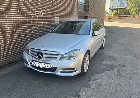 Mercedes-Benz C 180 BlueEFFICIENCY AVANTGARDE