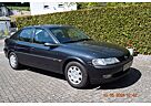 Opel Vectra 1.6 youngtimer